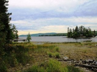 21 Tomhegan Dr, Rockwood, ME 04478