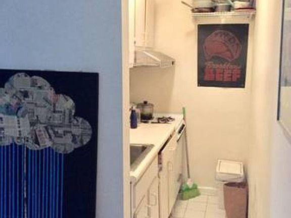3rd image of 151-153 Allen St #4C