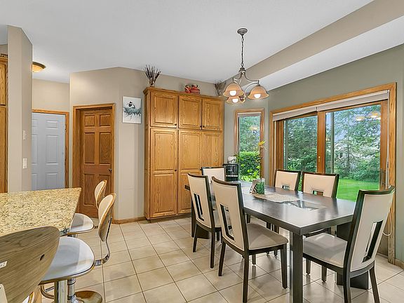 5th image of 516 16th St N