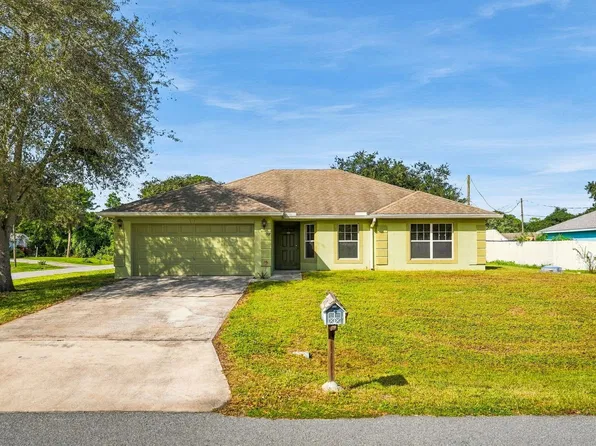 707 Merrimac St SE, Palm Bay, FL 32909