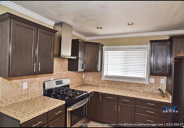 10824 Pico Norte Rd — Photo 20