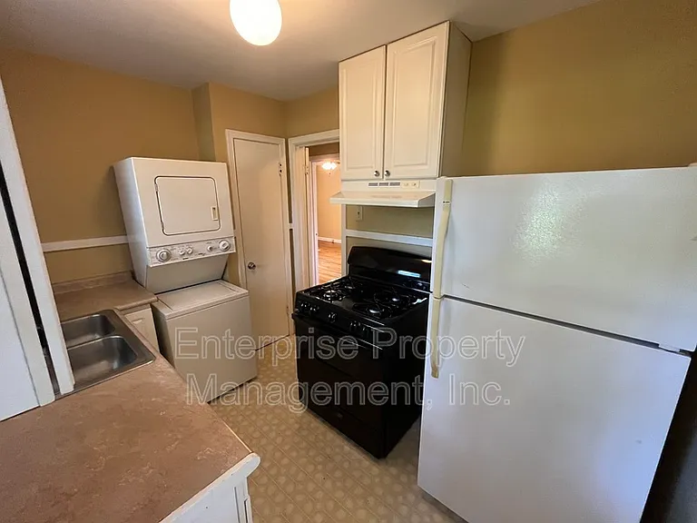 792 Saint Nick Dr — Photo 9