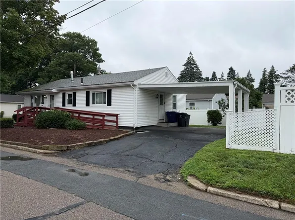 27 Gorizia St, Pawtucket, RI 02860