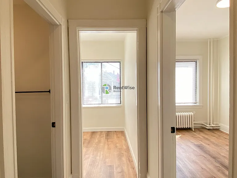 230 Walnut St #24 — Photo 13