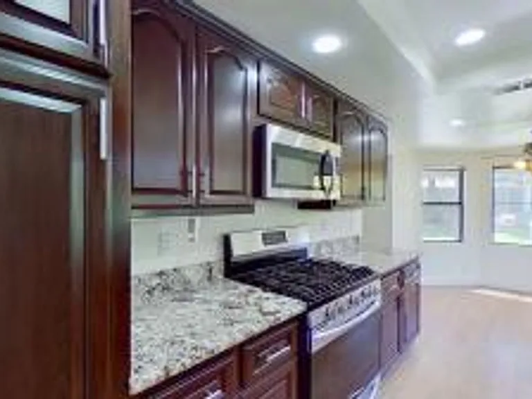 3012 Wauneta St — Photo 13