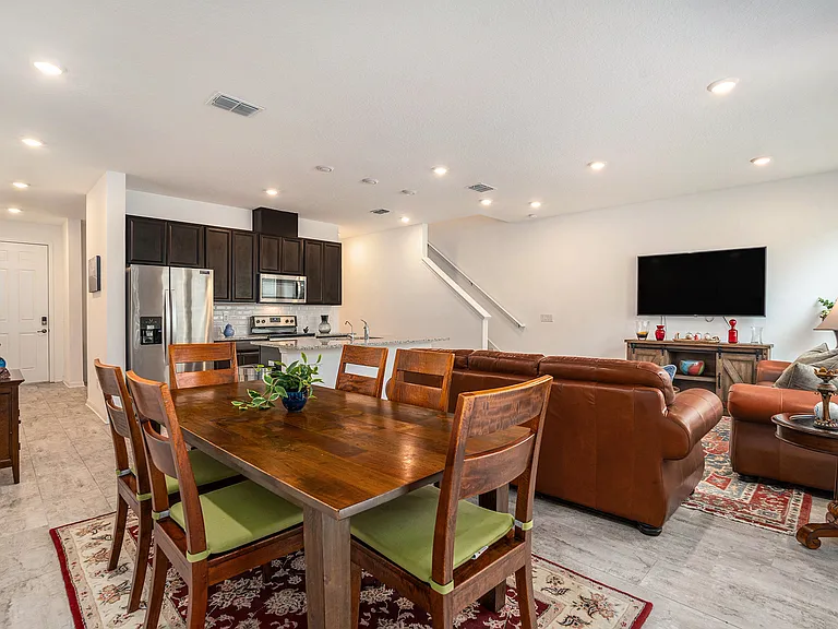1105 Lady Gouldian Ct — Photo 12