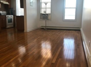 64-31 Woodbine St, Flushing, NY 11385