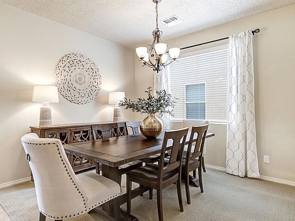 5th image of 2031 Ferndale Dr SE