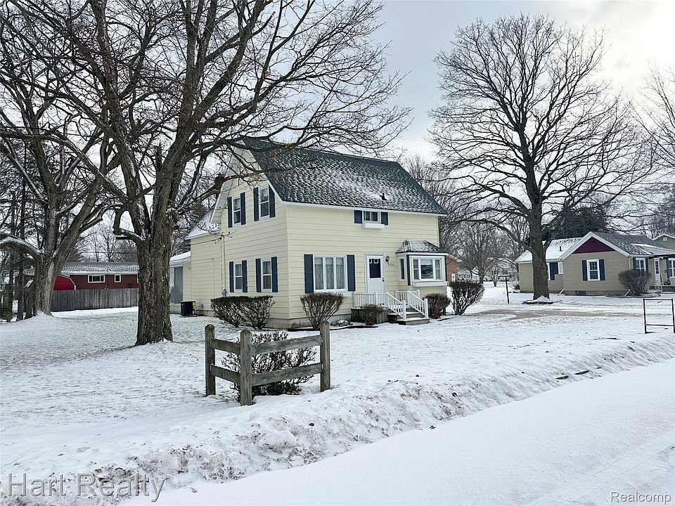 1st image of 4286 Oak St