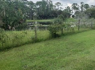 2105 Phillips Rd, Labelle, FL 33935