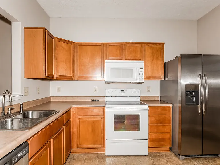 10926 Spirit Dr — Photo 5