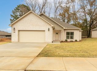 23 Wolfsbridge Loop, Cabot, AR 72023