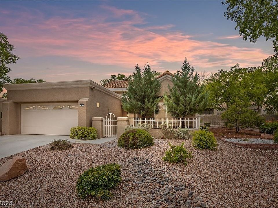 1st image of 2413 Desert Glen Dr