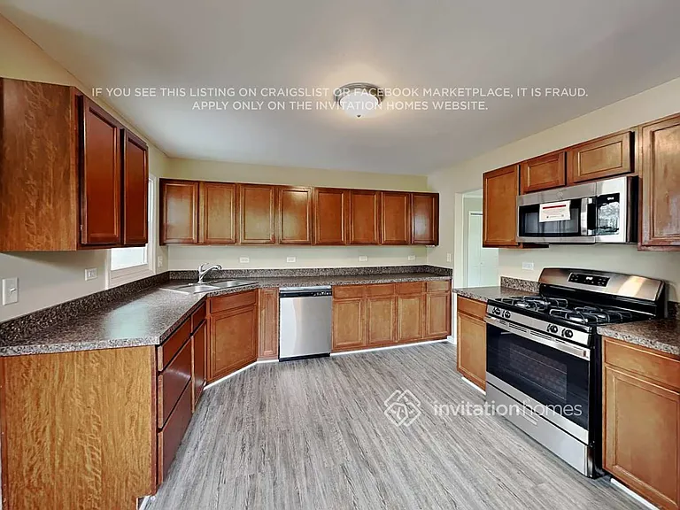 2602 Fremont St — Photo 6