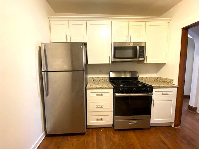 1st image of 3400 N Nagle Ave APT 1S
