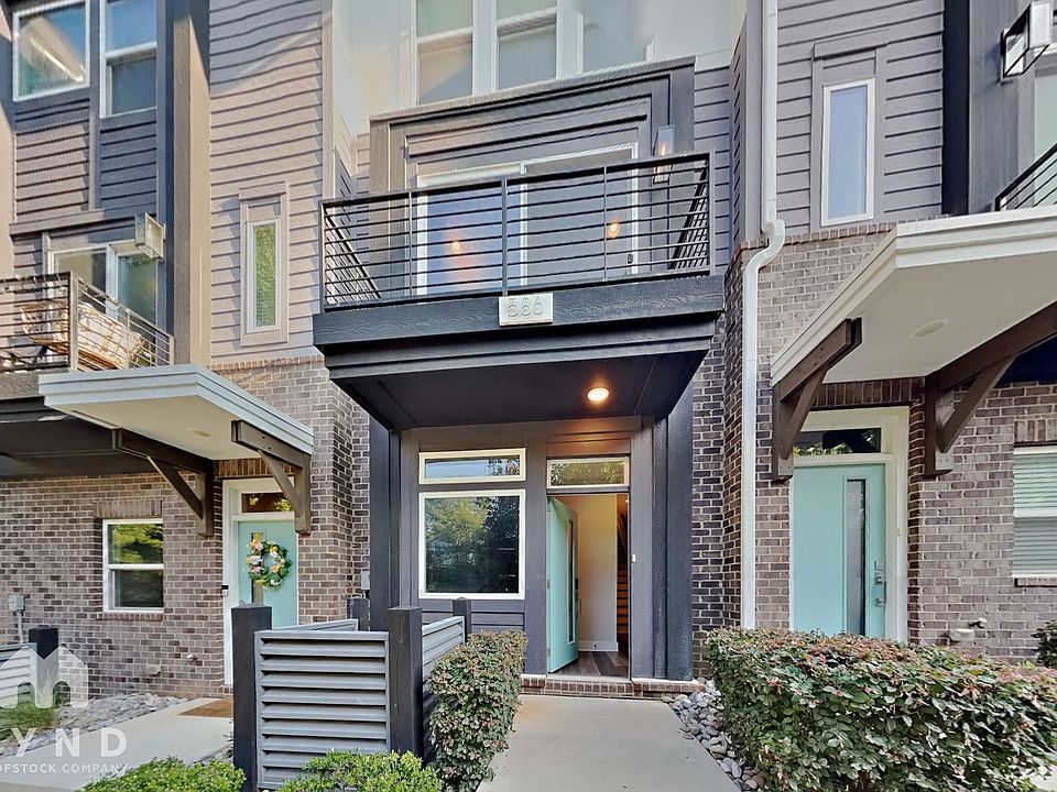1st image of 586 W End Dr