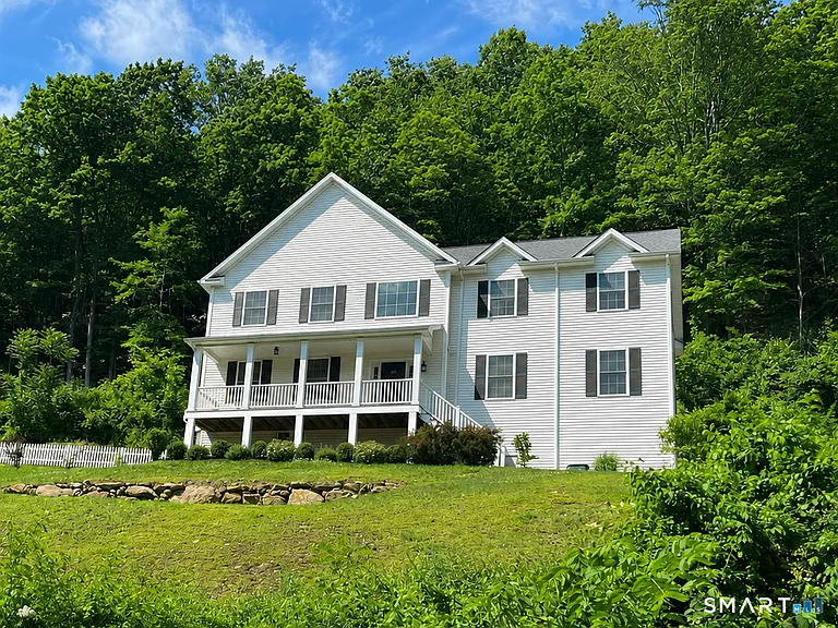 71 Ledges Rd — Photo 1
