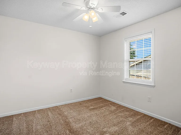 3420 Linderwood Dr — Photo 22