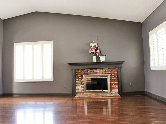 3rd image of 23201 Melinda Ct