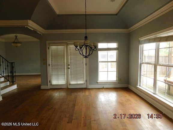 5th image of 9090 Sandy Dr
