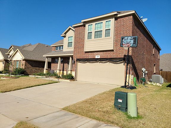 2nd image of 725 Lake Sierra Way
