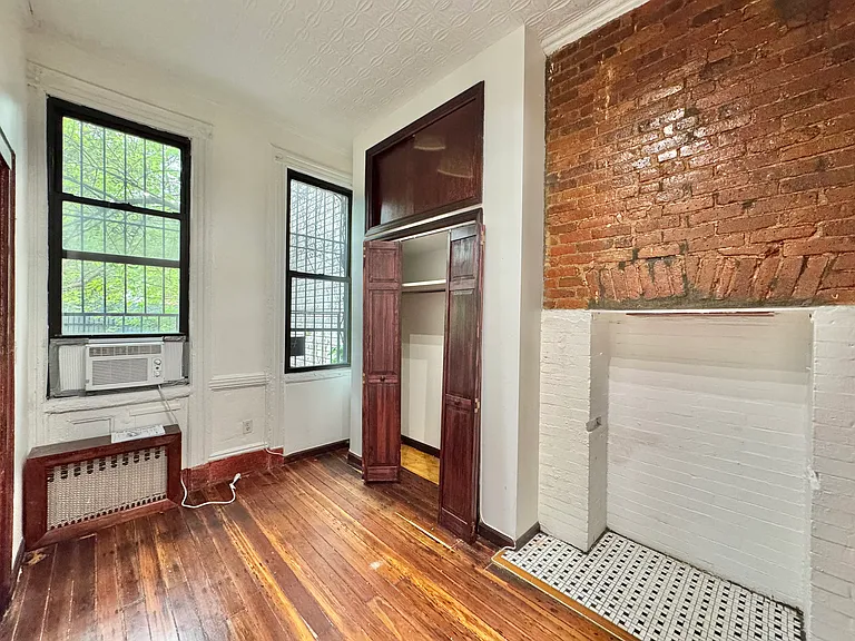 137 Bleecker St #3L — Photo 10