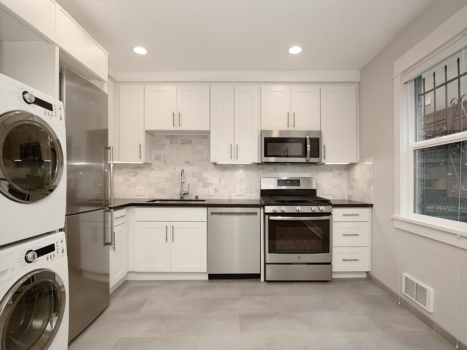 1st image of 502 Bellevue Ave E APT 103