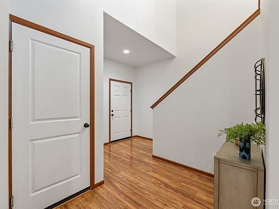 5th image of 6214 118th Street SE
