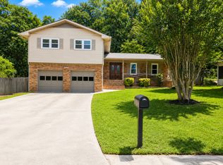 2880 Porter Glade Ct, Doraville, GA 30360