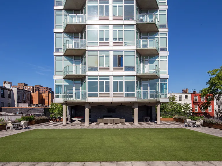 163 Washington Ave #9B — Photo 19