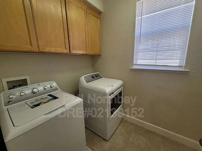 6347 Newhaven Ln — Photo 27