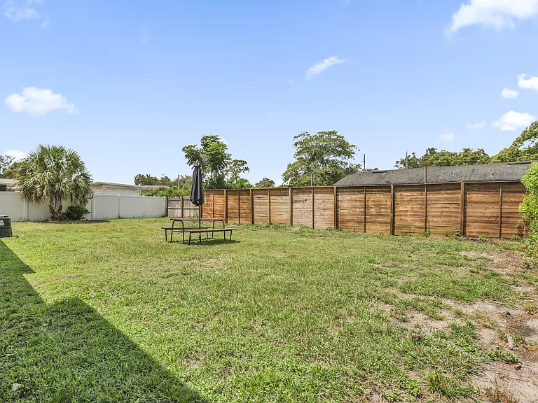 1604 Margate Ave — Photo 30