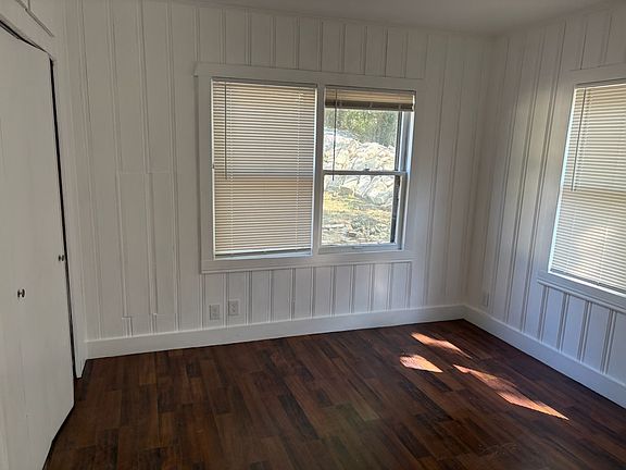 4th image of 5221 Wayne Ave