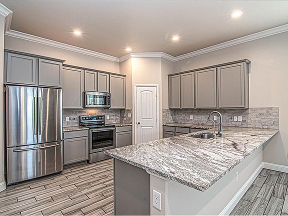 5th image of 6709 Brand Ln