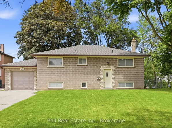 614 Lansdowne Dr, Oshawa, ON L1G 1W4