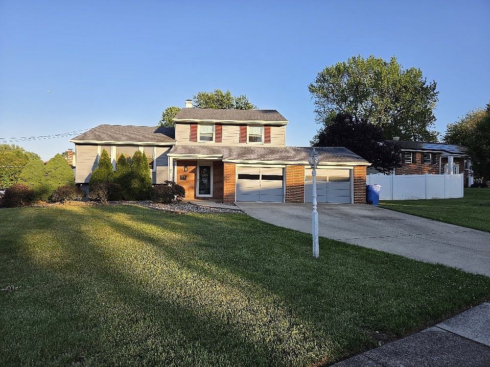 1st image of 22 Gatehouse Ln