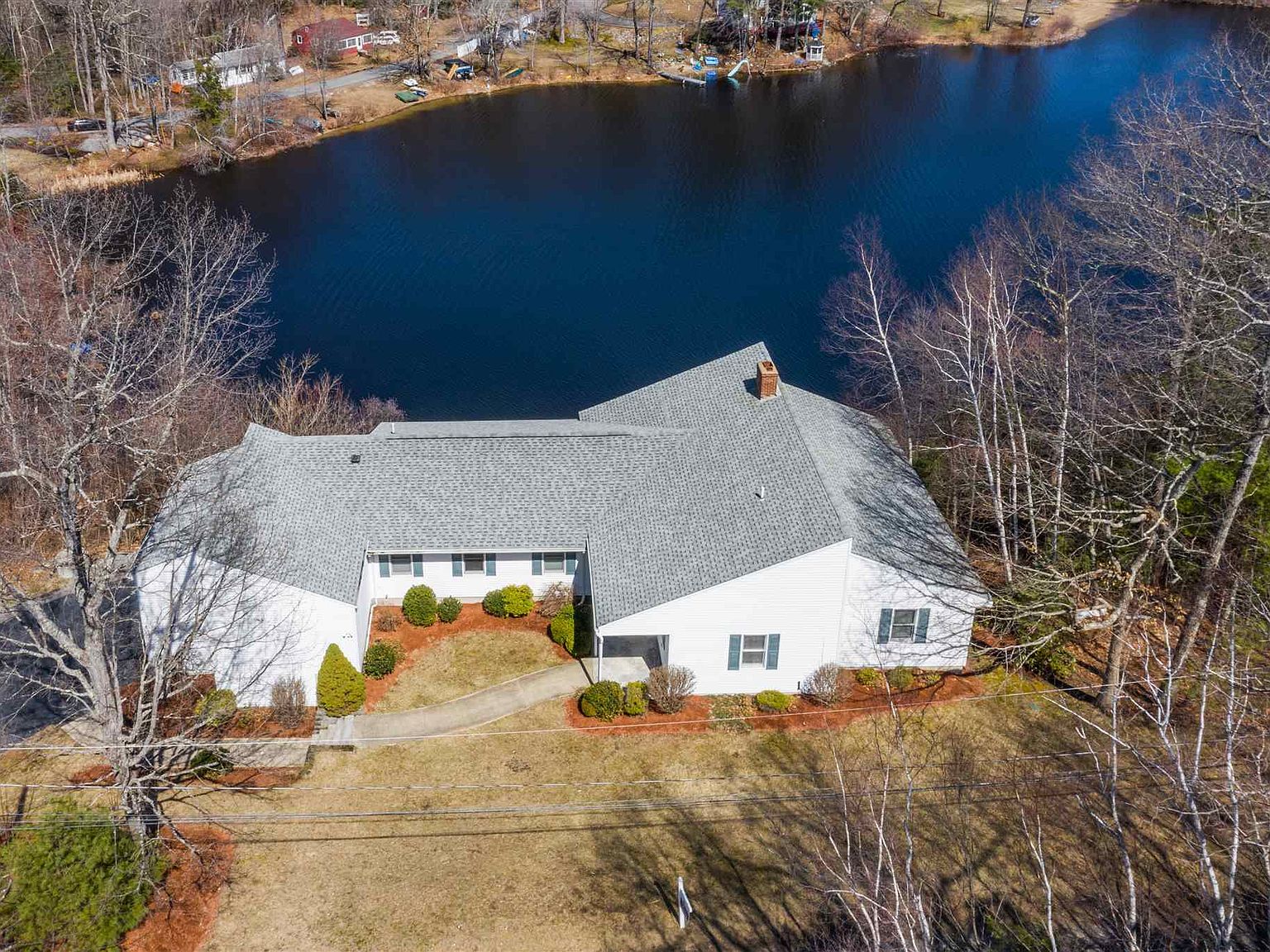 6 Round Hill Road, Sandown, NH 03873 | Zillow