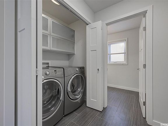 4th image of 1126 Denham RISE