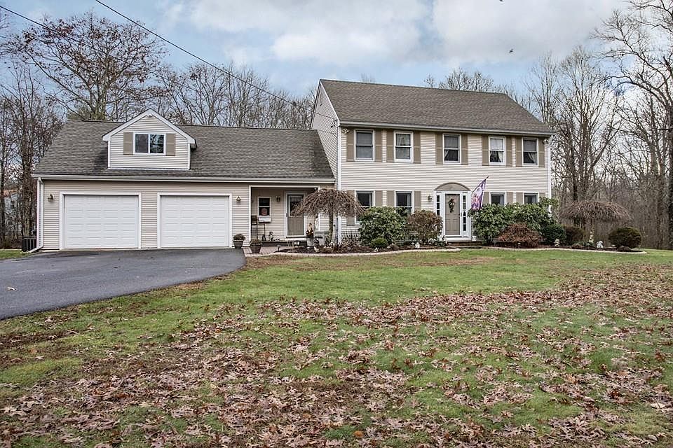 351 Anawan St, Rehoboth, MA 02769 Zillow