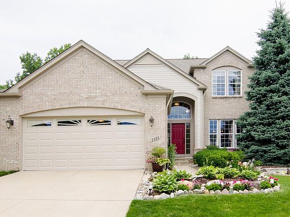 2nd image of 7600 Abigail Dr