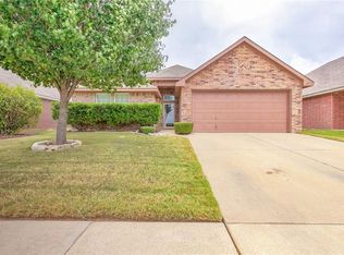 8800 Flying Ranch Rd, Fort Worth, TX 76134
