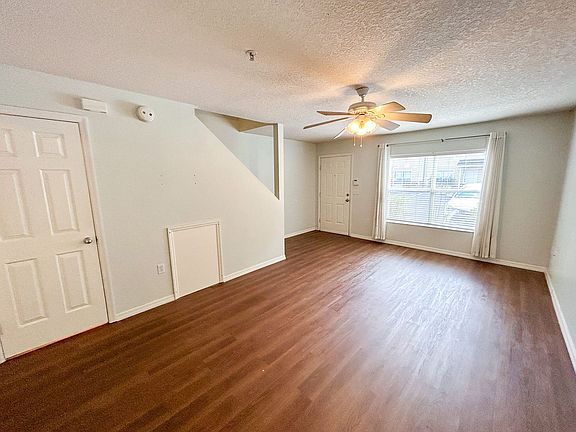 2nd image of 2636 SW 35th Pl Unit 25
