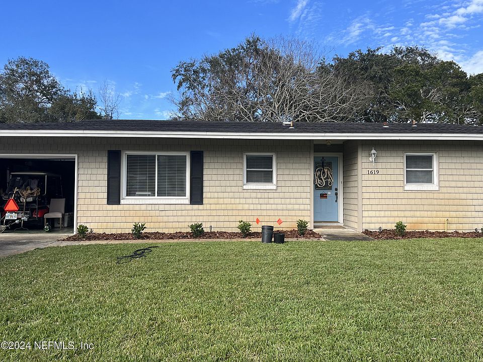 1st image of 1619 BENTIN Drive N