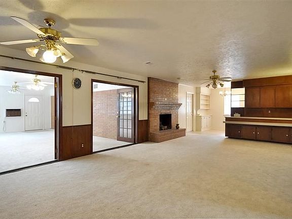 5th image of 2103 Chippendale Dr