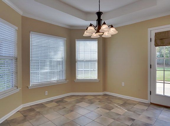 4th image of 4804 Orchard Hill Dr