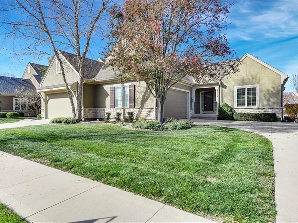 21314 W 116th St, Olathe, KS 66061