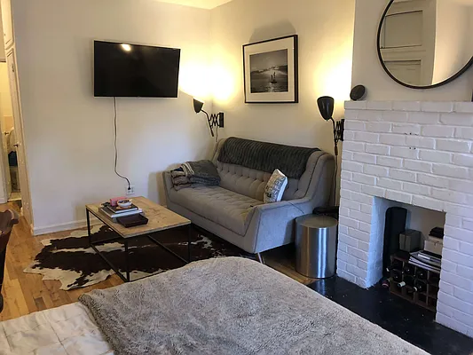 Rented by Waverly Realty Associates | media 12