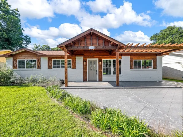 1812 E Tucker Blvd, Arlington, TX 76010