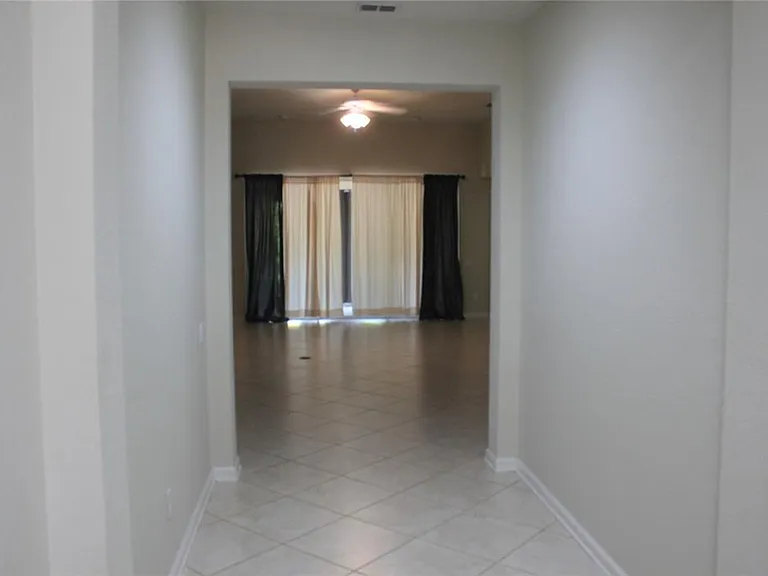7730 Brofield Ave — Photo 15