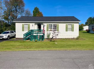 108 Lantern Ln, Cobleskill, NY 12043